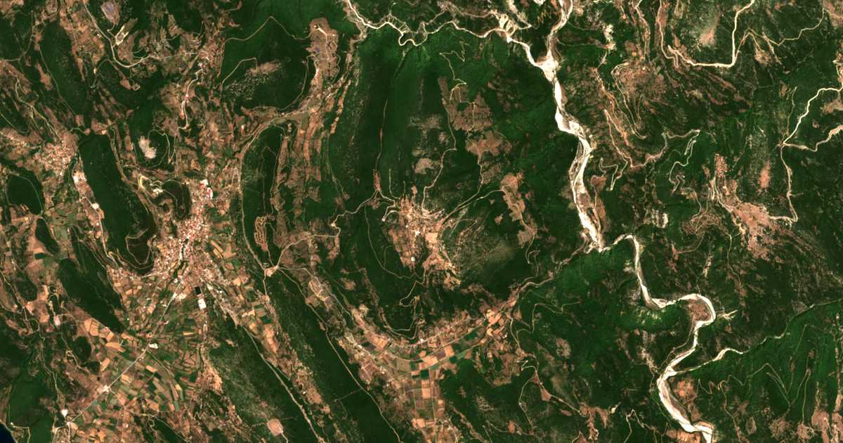 Mapa por satélite de Chrysovítsa