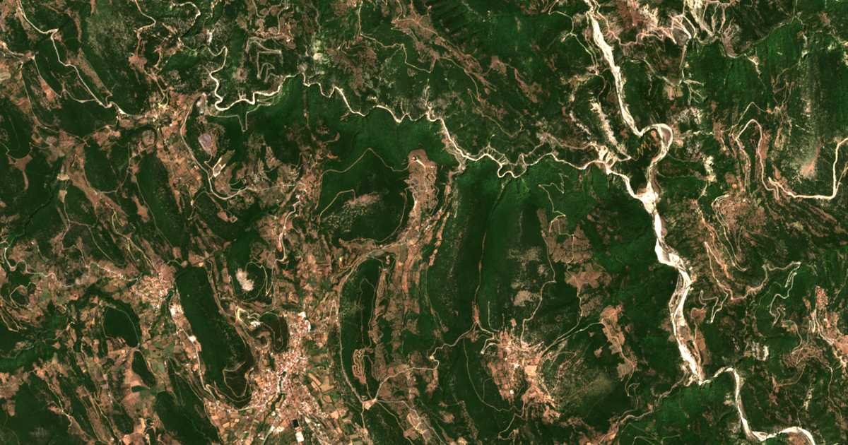 Mapa por satélite de Mándra
