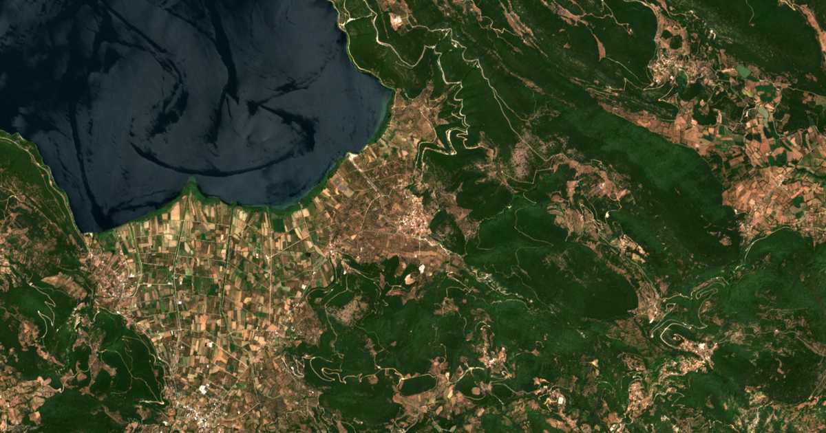 Mapa por satélite de Sitarálona