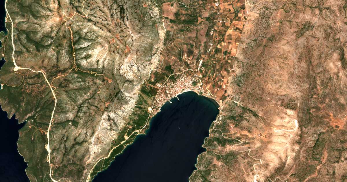 Mapa por satélite de Ástaco