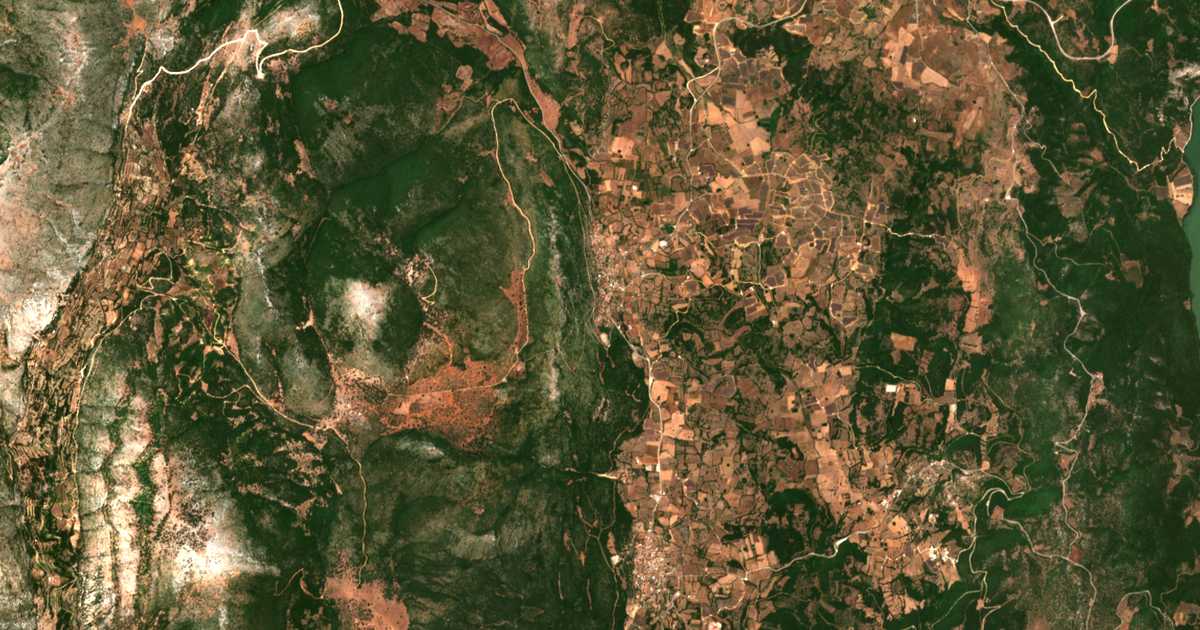 Mapa por satélite de Bampíni