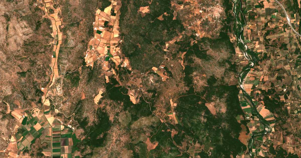 Mapa por satélite de Strongylovoúnion