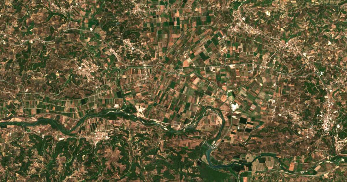 Mapa por satélite de Káto Stréfi