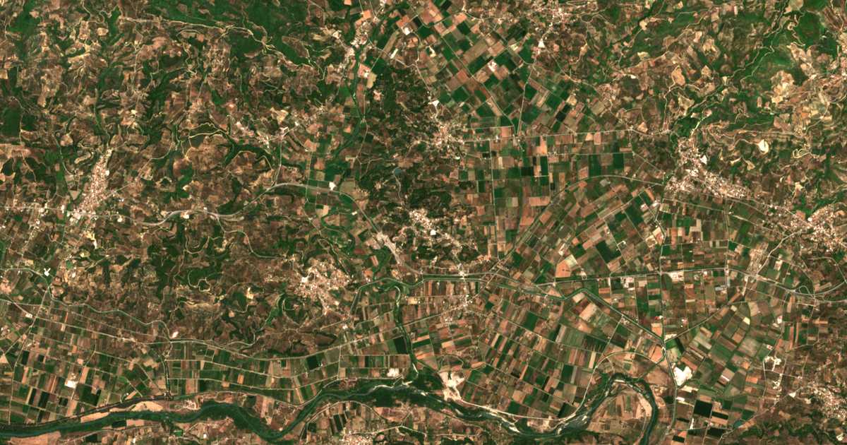 Mapa por satélite de Stréfion