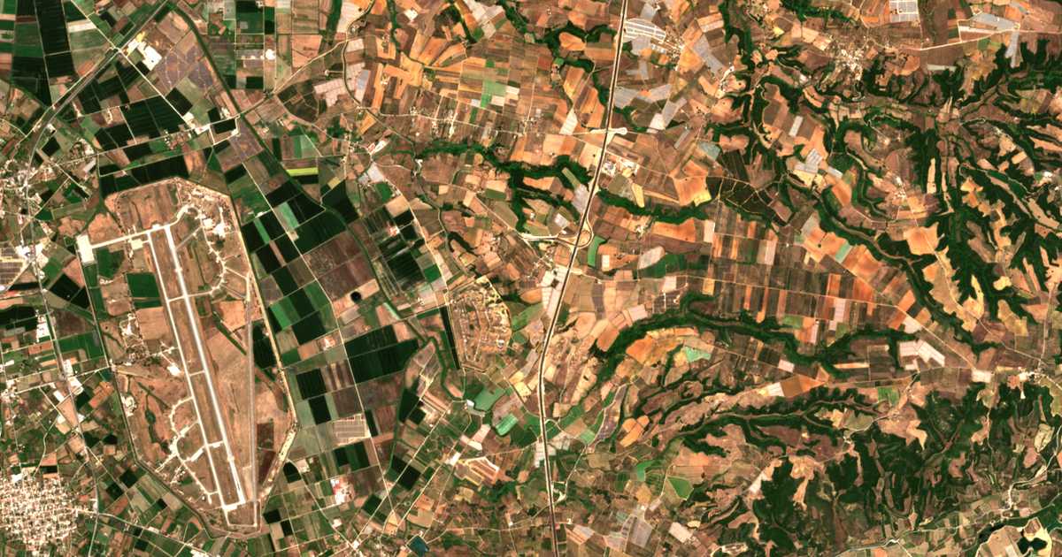 Mapa por satélite de Ágios Geórgios