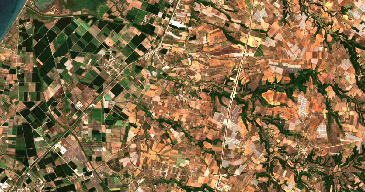 Mapa por satélite de Áno Kourtésion