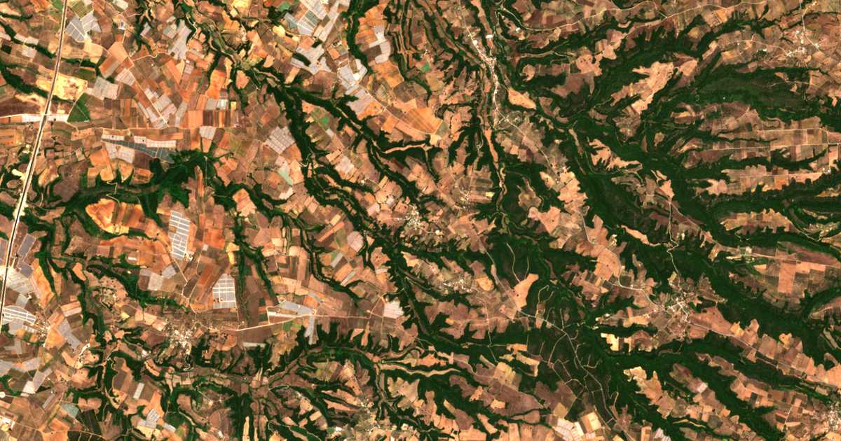 Mapa por satélite de Karavoulaíika