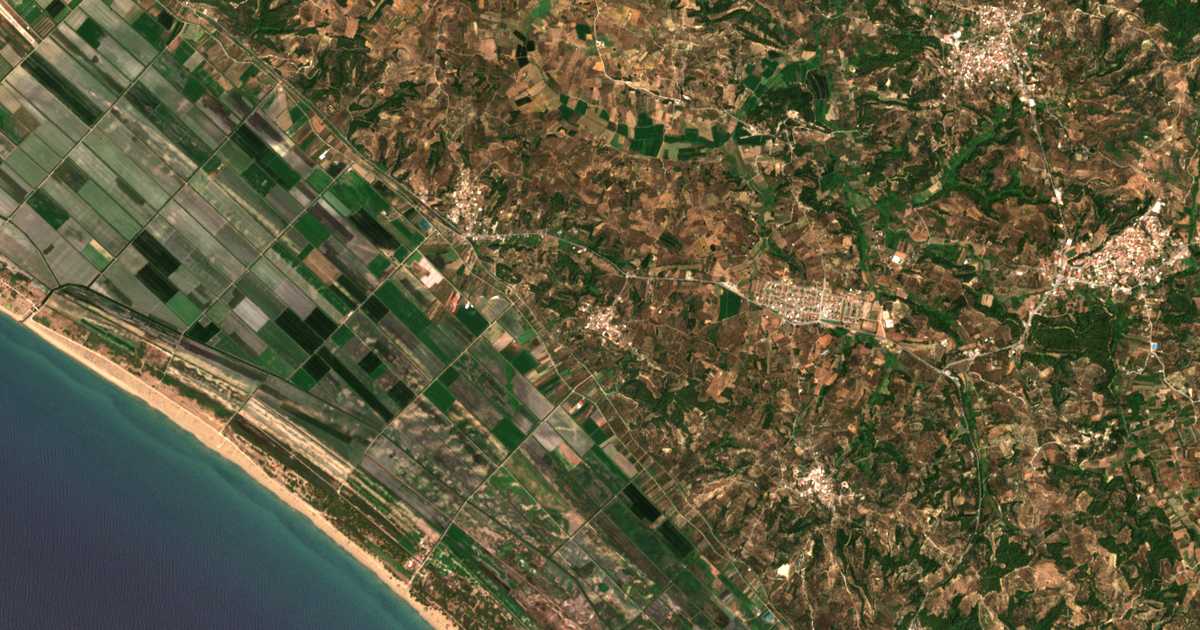Mapa por satélite de Ráchai