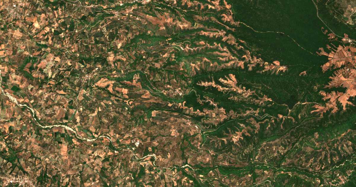 Mapa por satélite de Loukás