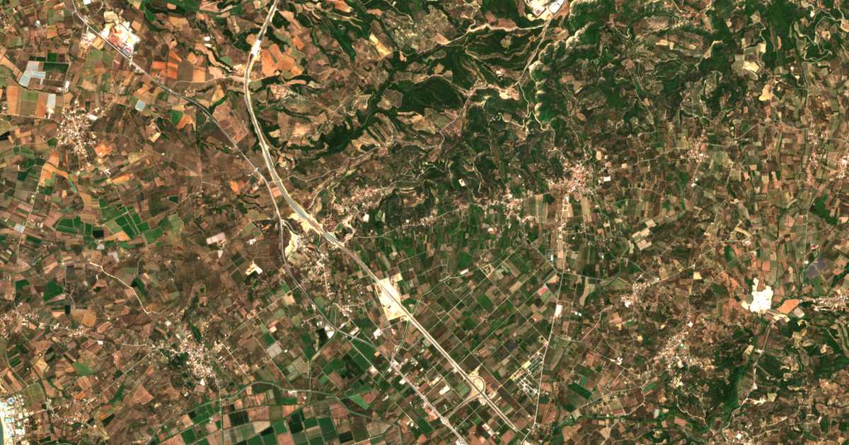 Mapa por satélite de Kapandrítion