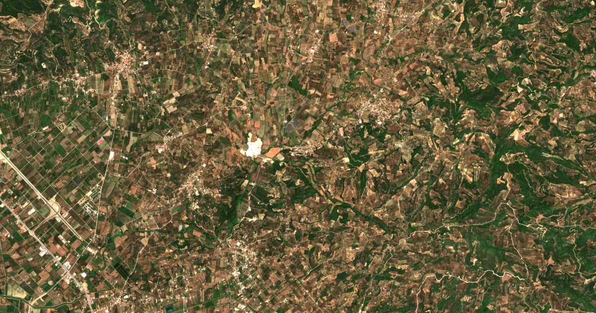 Mapa por satélite de Kouzoúlion