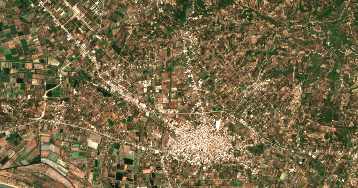 Mapa por satélite de Syntriáda