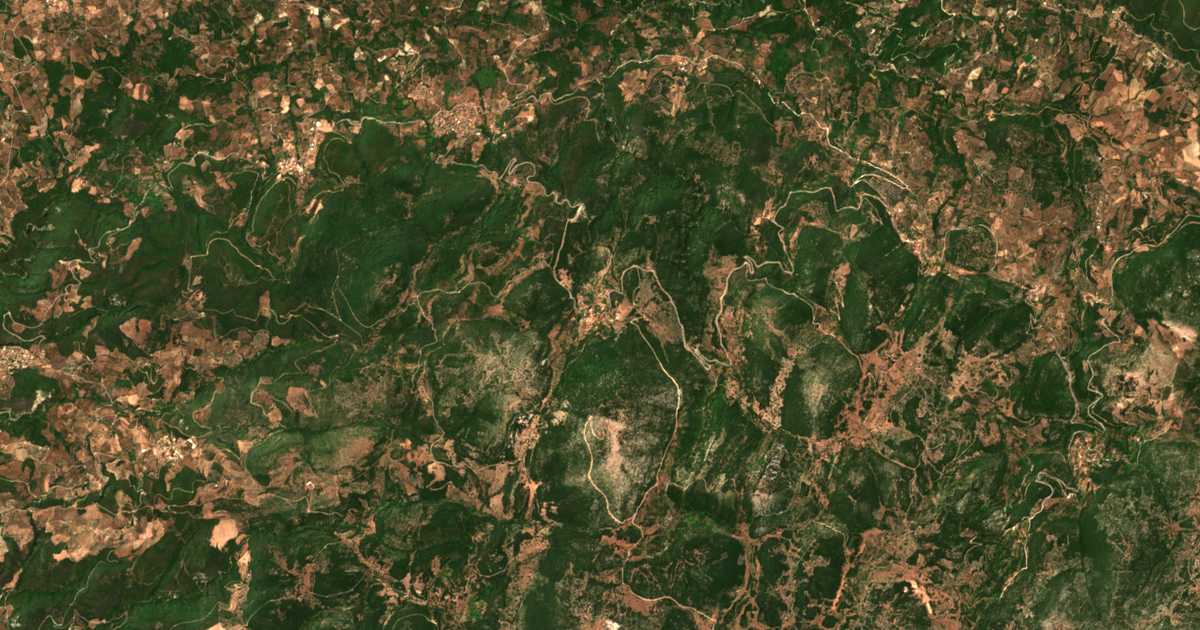 Mapa por satélite de Mínthi