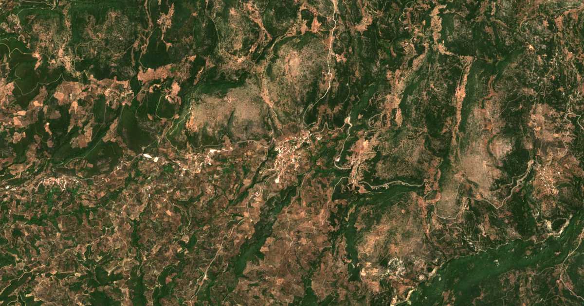 Mapa por satélite de Néa Figaleía