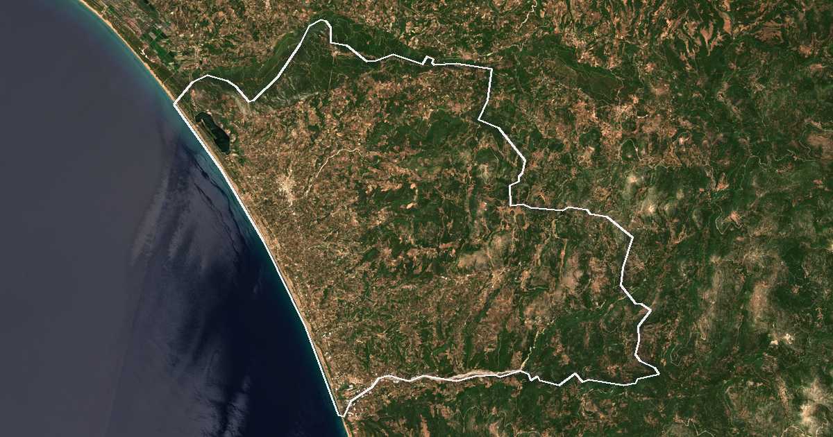 Imagen de satélite con el límite trazado: Zacharo