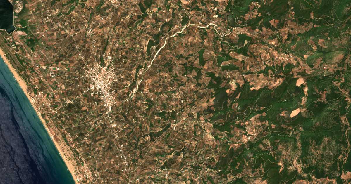 Mapa por satélite de Schínoi