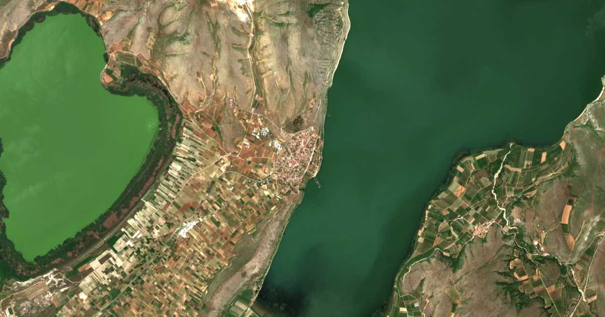 Mapa por satélite de Ágios Panteleímon