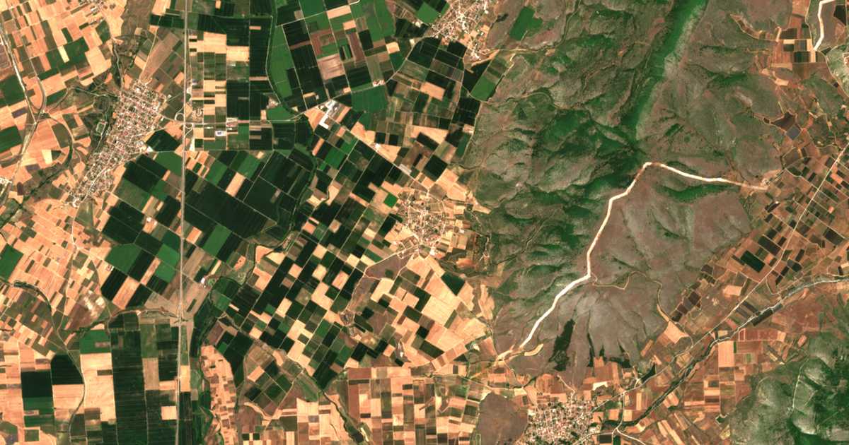 Mapa por satélite de Pelargós