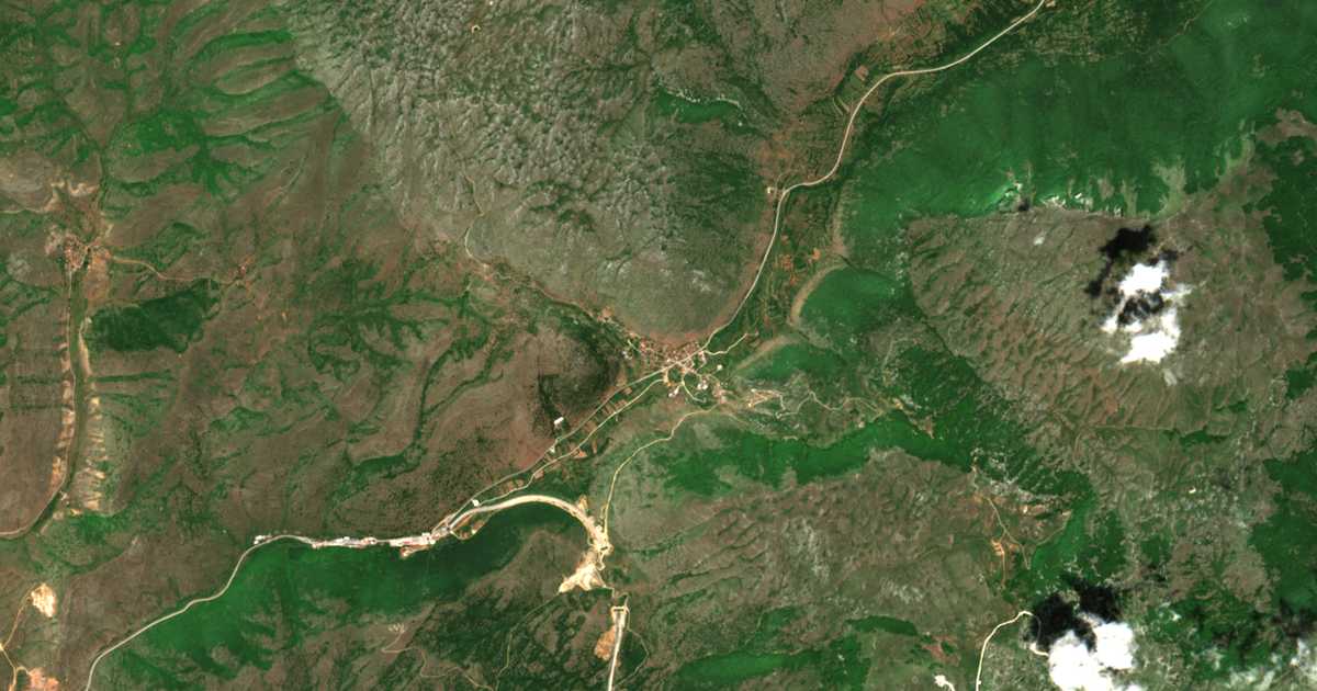 Mapa por satélite de Cristalopigio