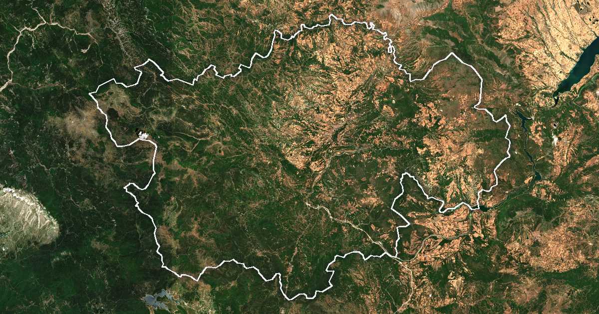 Imagen de satélite con el límite trazado: Grevena