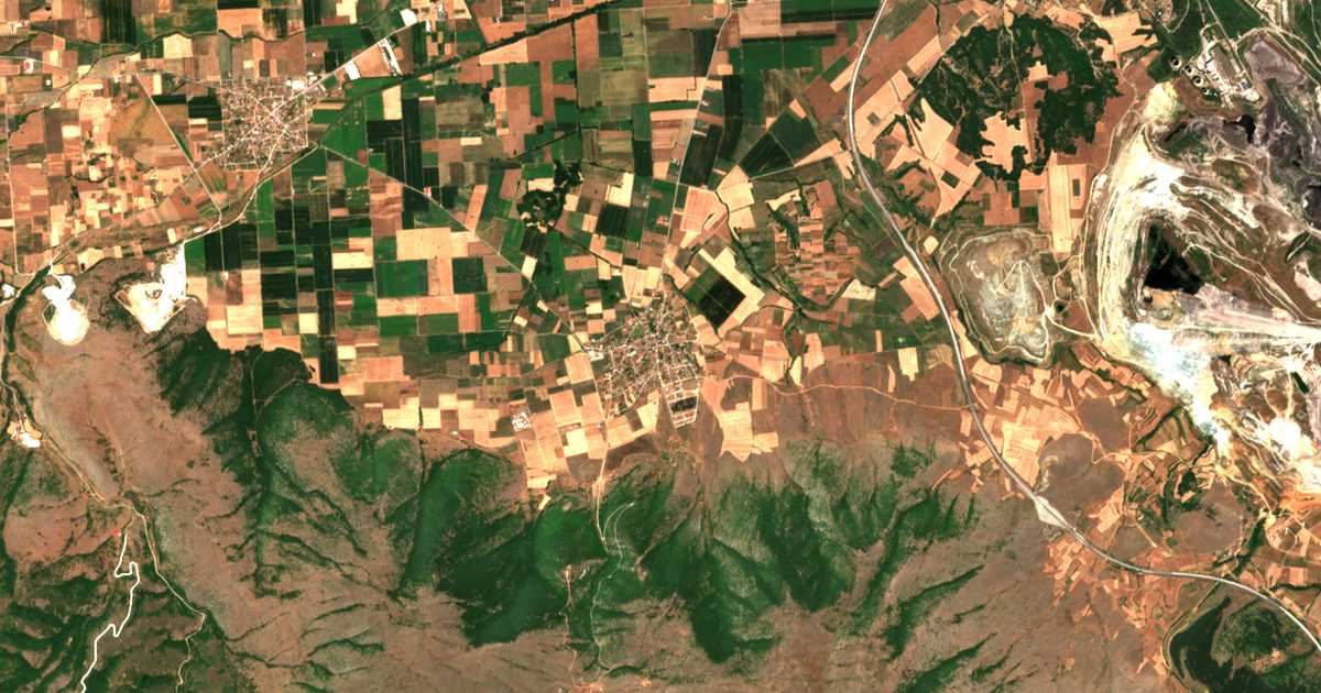 Mapa por satélite de Asvestópetra