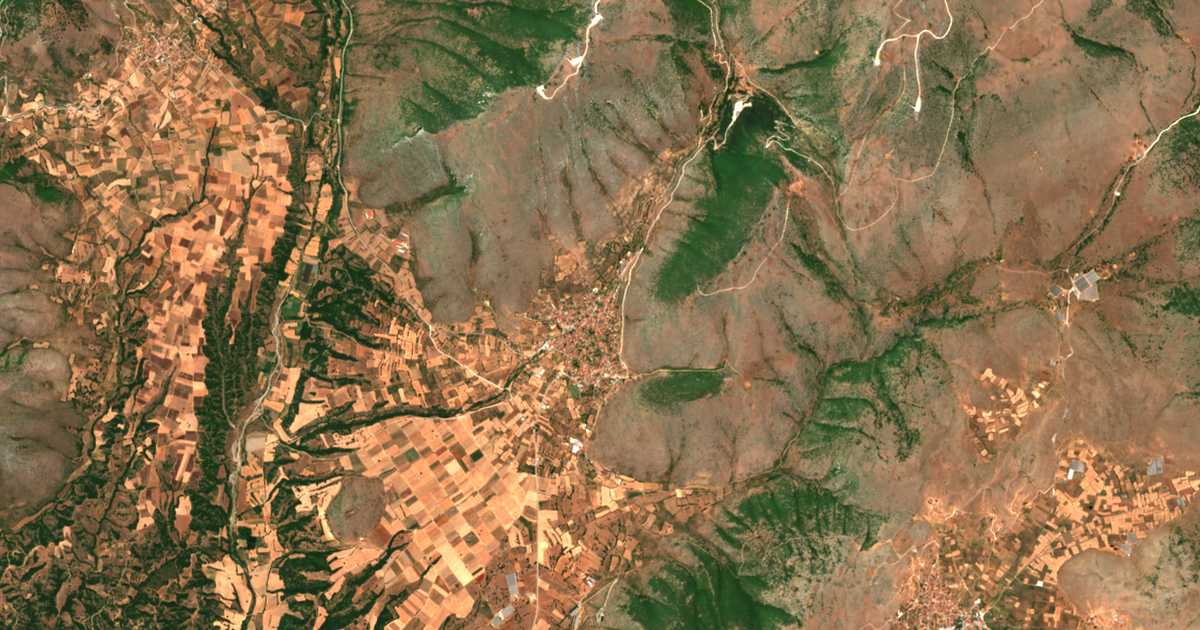Mapa por satélite de Erátyra